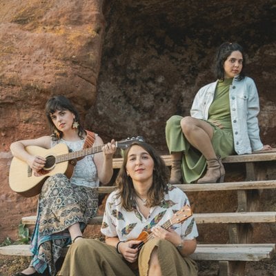 IRENEBLINA, CRIS IMAZ Y BLANCA SEVI en Ayllón