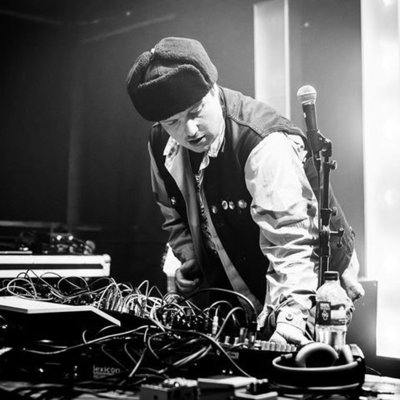 CHAOS INTERNATIONAL + ALAN HARMAN